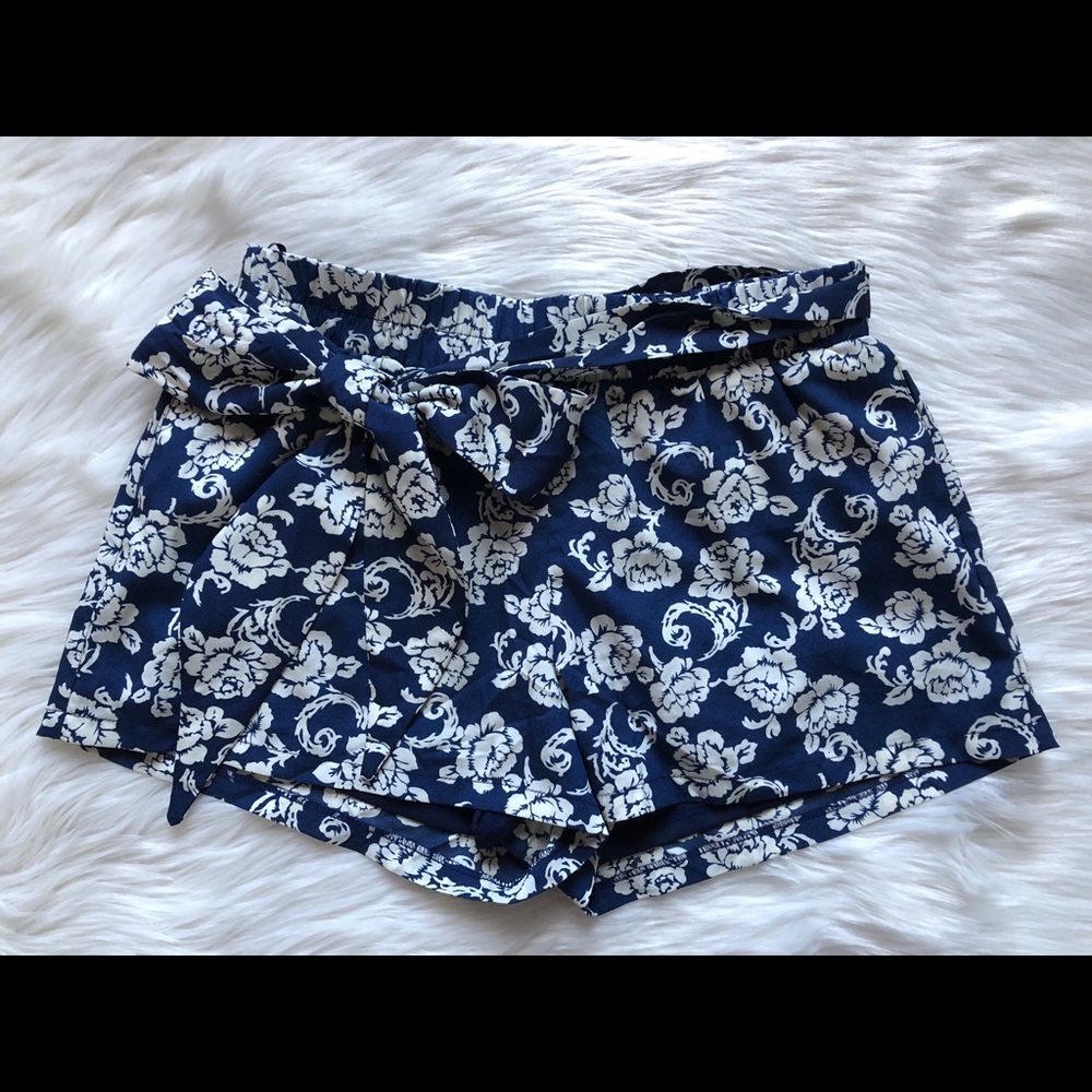 Flower shorts